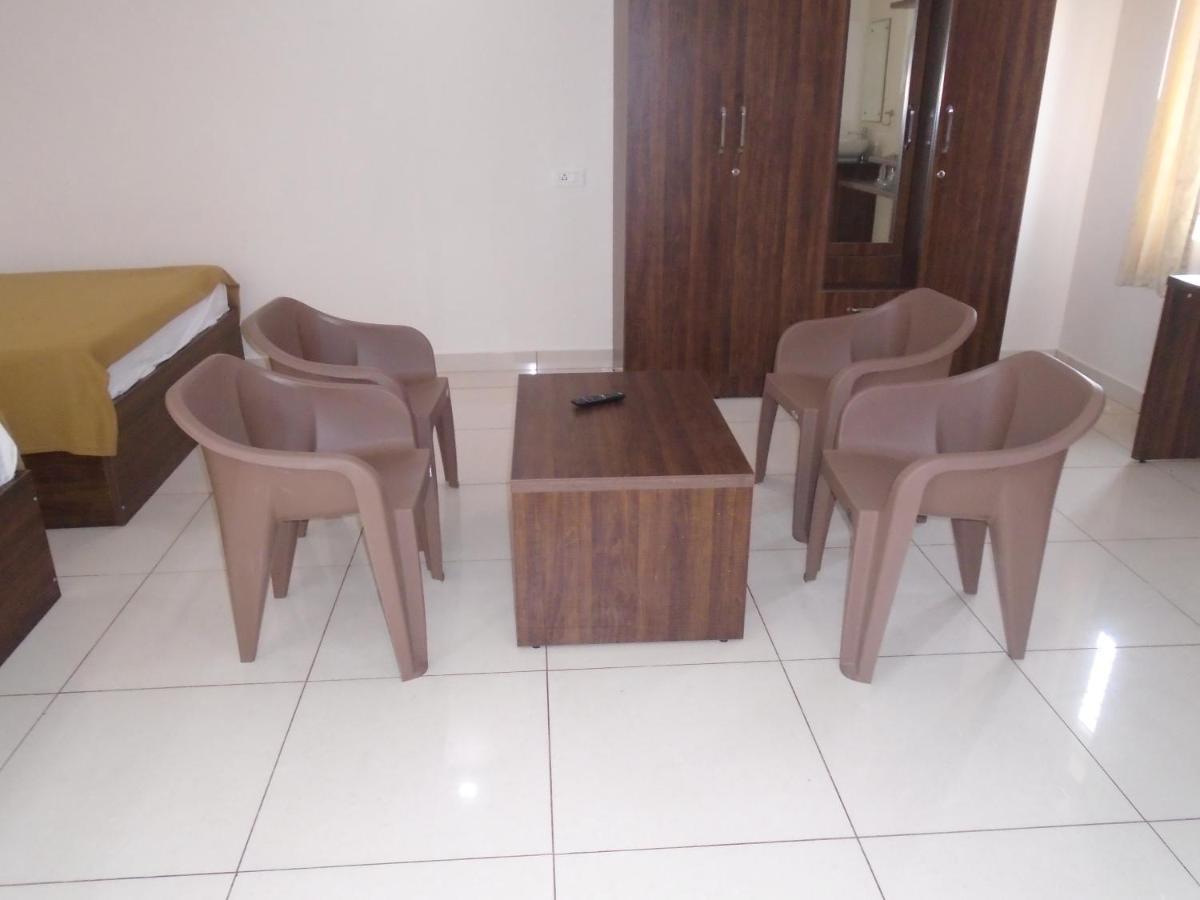 Готель Ssr Residency Mandya Екстер'єр фото