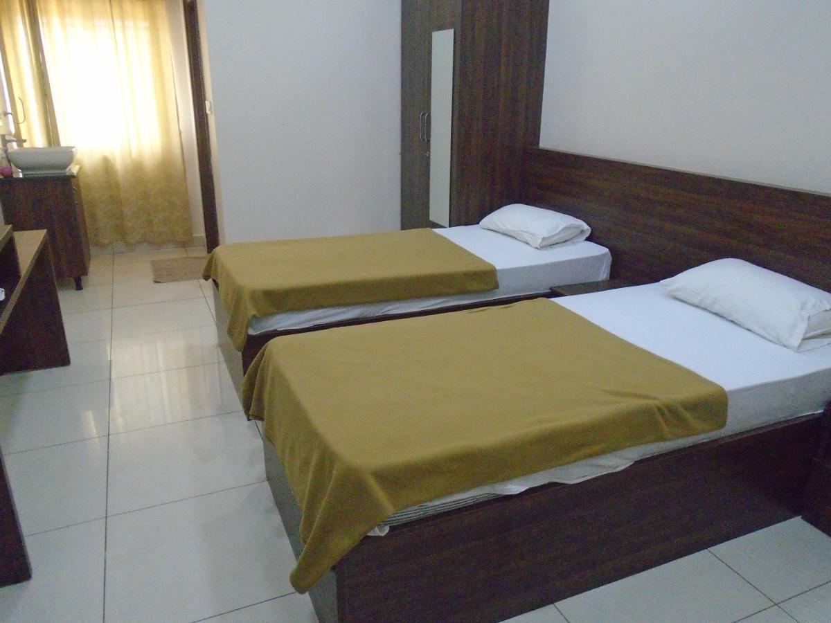 Готель Ssr Residency Mandya Екстер'єр фото